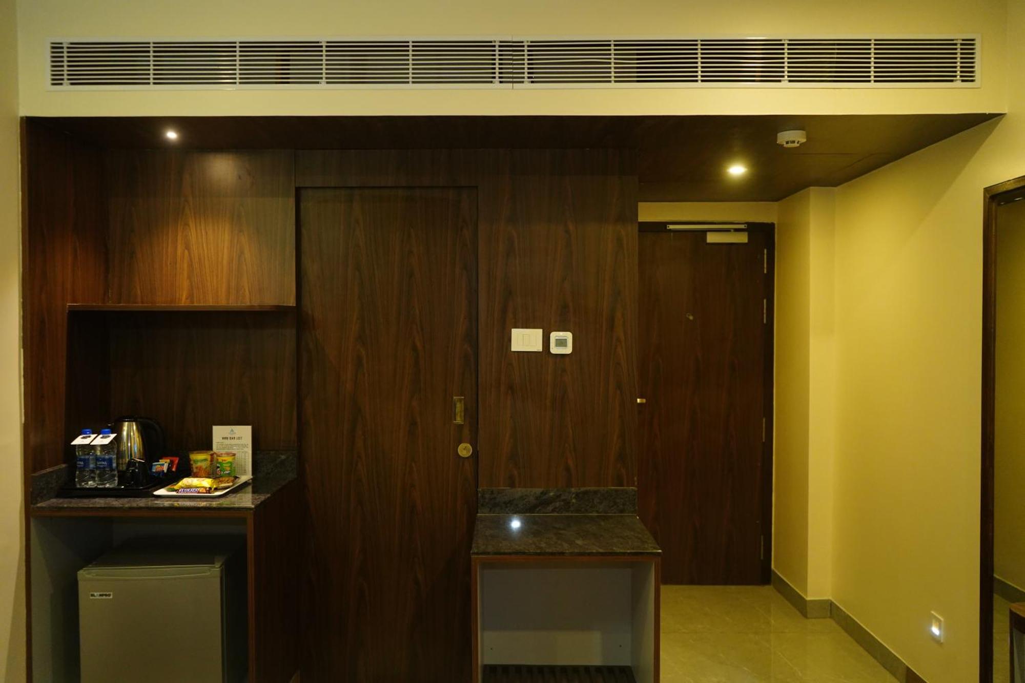 צ'נאי Jaag Hotel מראה חיצוני תמונה