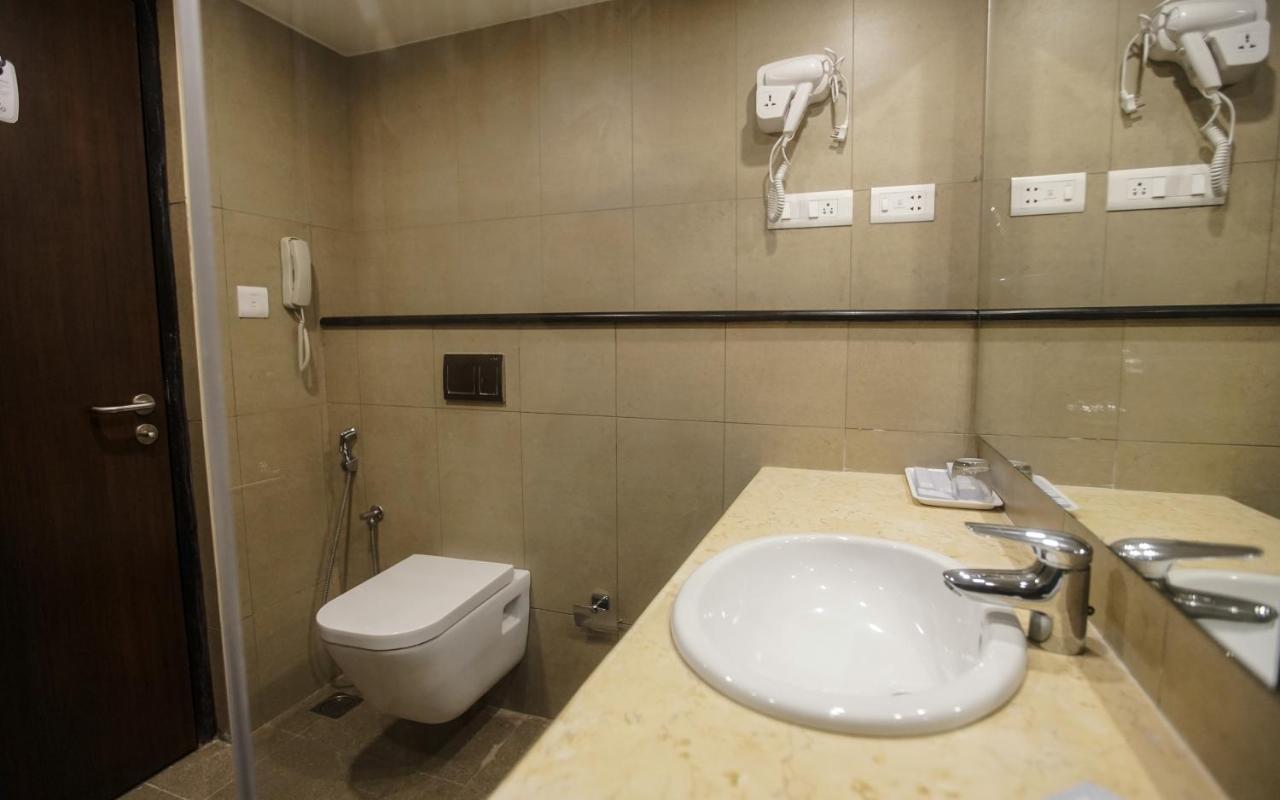 צ'נאי Jaag Hotel מראה חיצוני תמונה